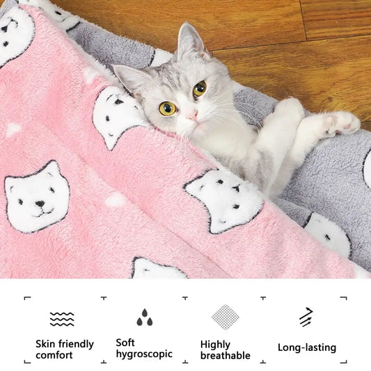 Soft flannel thickened pink and gray plush cat blanket with white cartoon faces for pet warmth and comfort