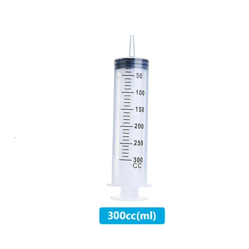Large Capacity Pet Feeding and Liquid Syringe with Hose
