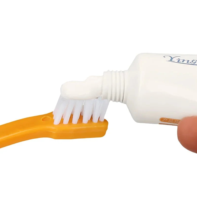 Soft Bristle Single Head Pet Toothbrush for Cats and Dogs