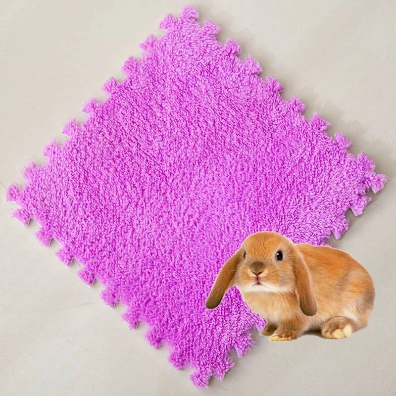 Absorbent Waterproof Anti Slip Cage Liners for Rabbits and Guinea Pigs