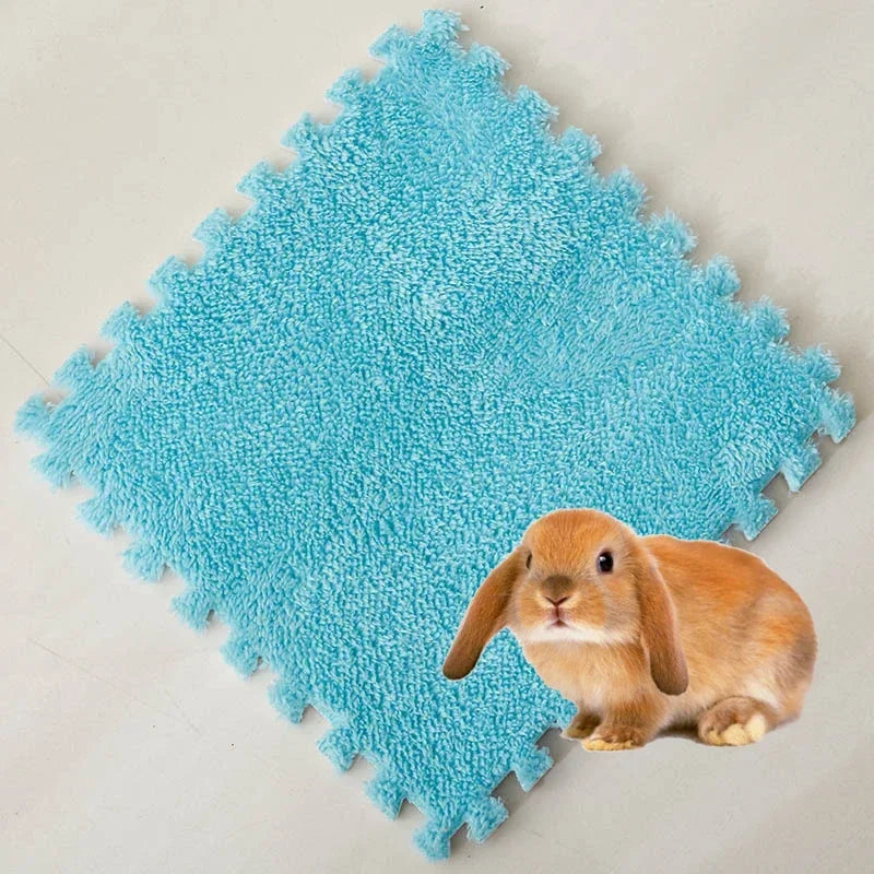 Absorbent Waterproof Anti Slip Cage Liners for Rabbits and Guinea Pigs