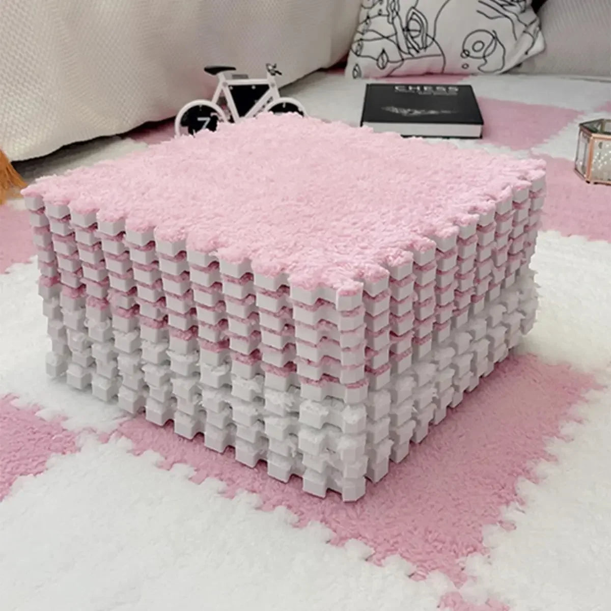 Absorbent Waterproof Anti Slip Cage Liners for Rabbits and Guinea Pigs
