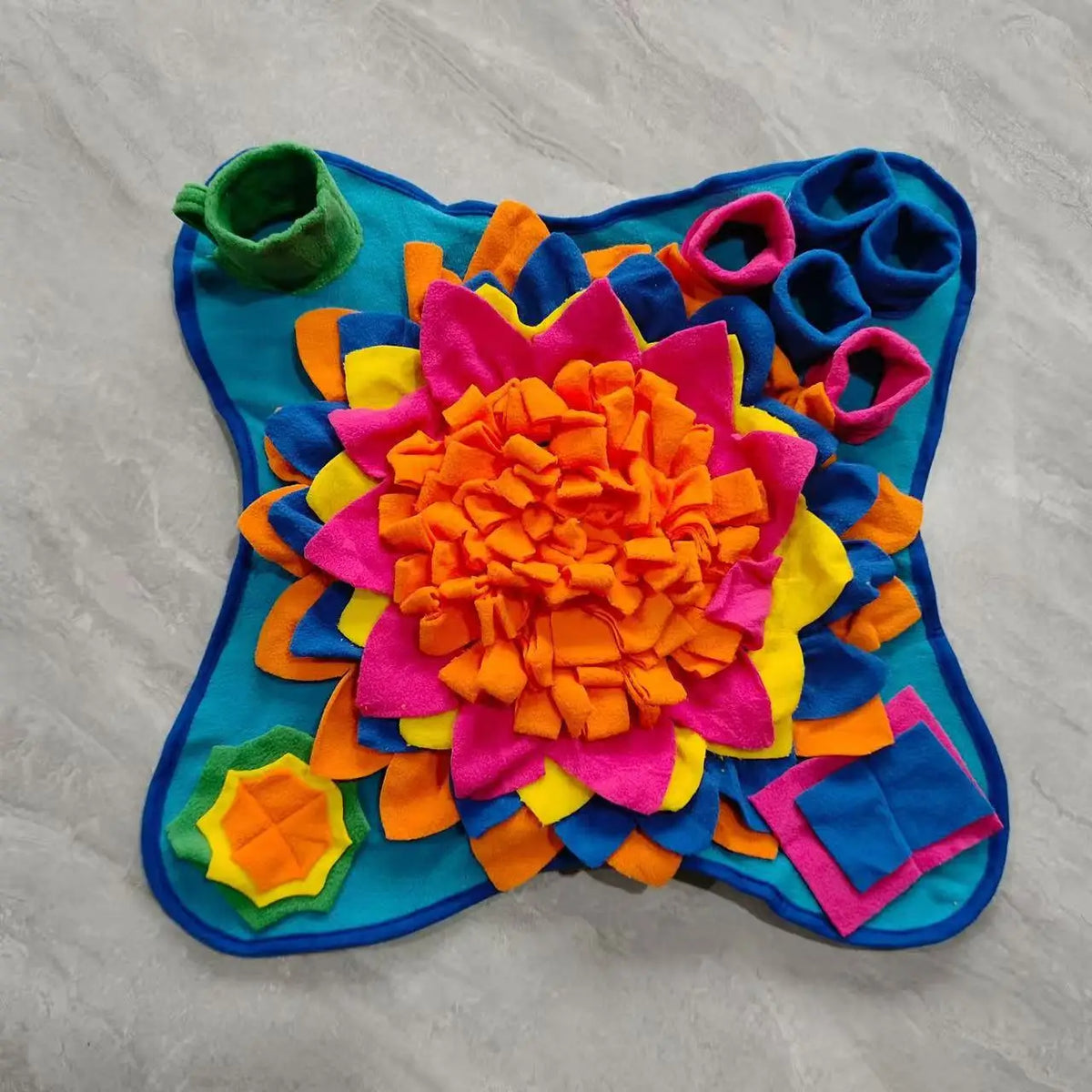 Eco-Friendly Pet Sniffing Training and Slow Feeder Mat