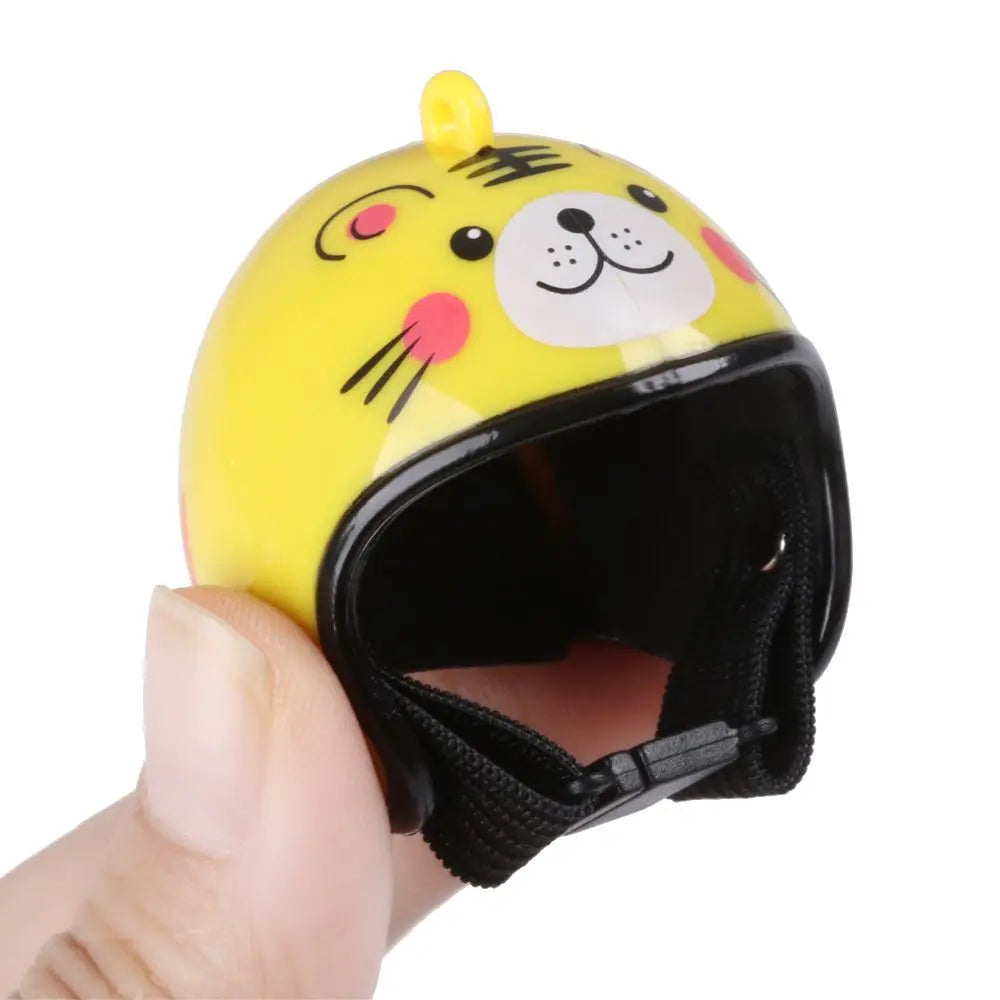 Protective Chicken Helmet for Sun and Rain