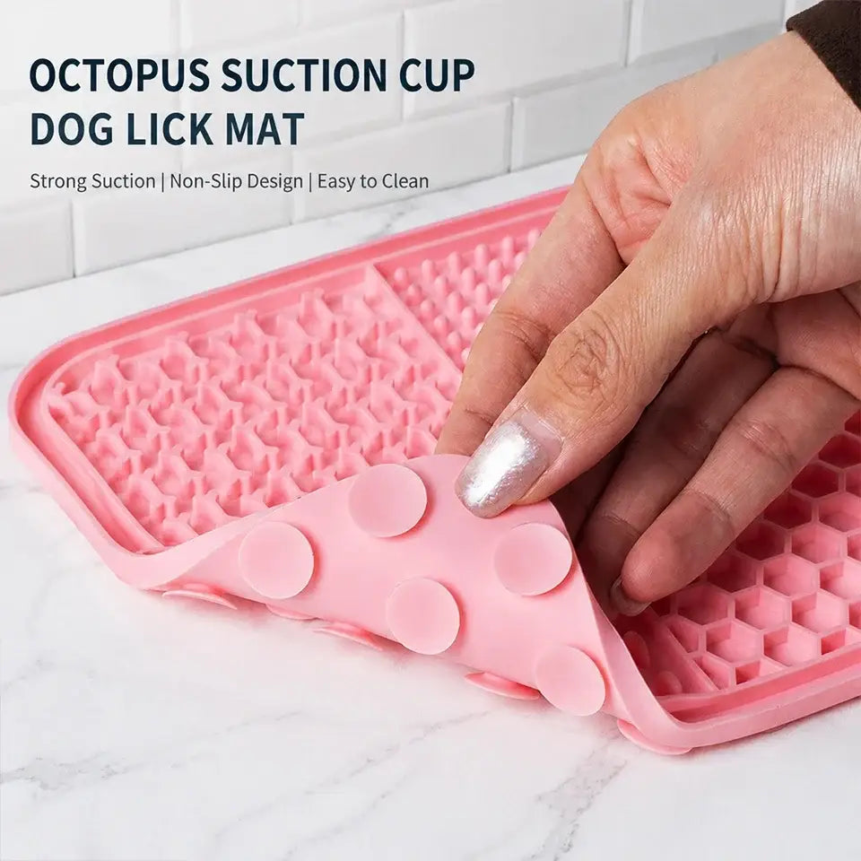 Silicone Slow Feeder Licking Mat for Dogs and Cats